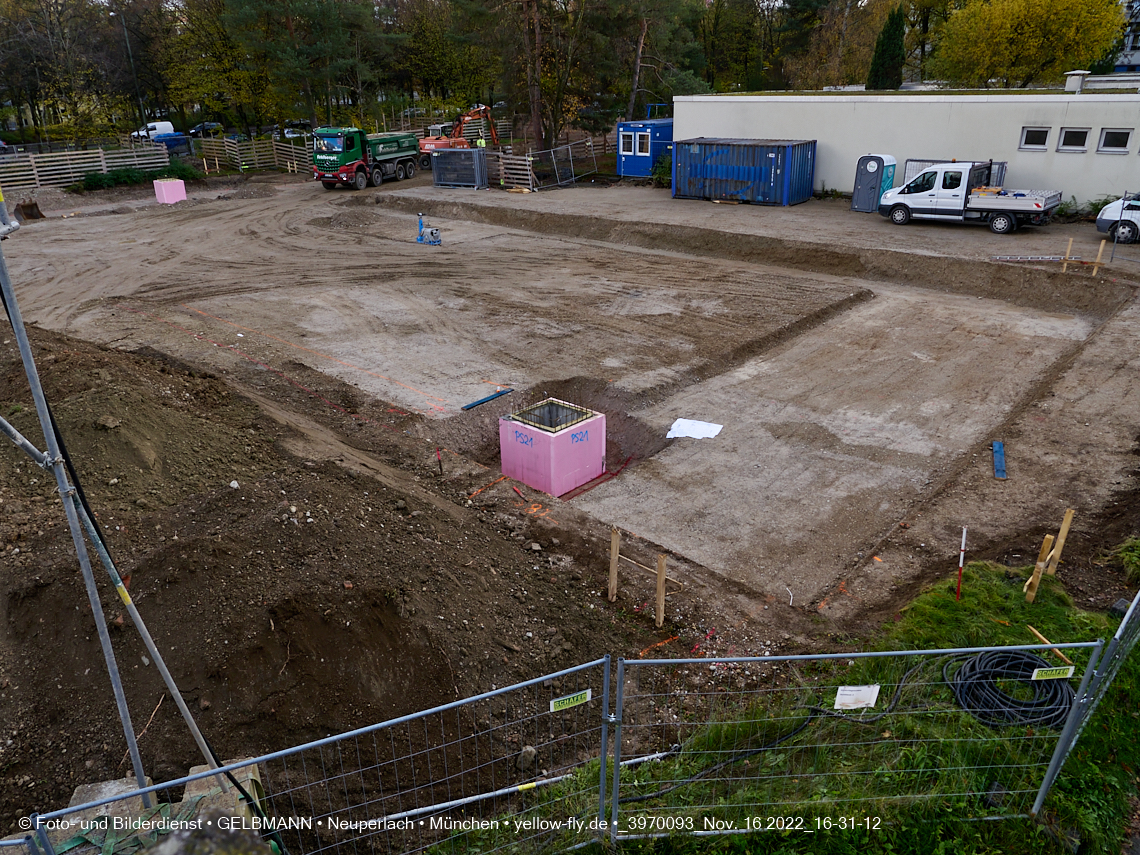 16.11.2022 - Baustelle an der Quiddestraße Haus für Kinder in Neuperlach